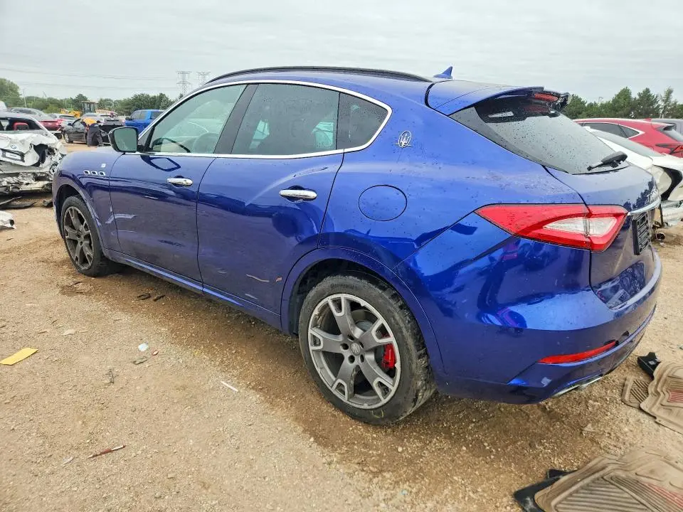 2017 MASERATI LEVANTE SPORT  