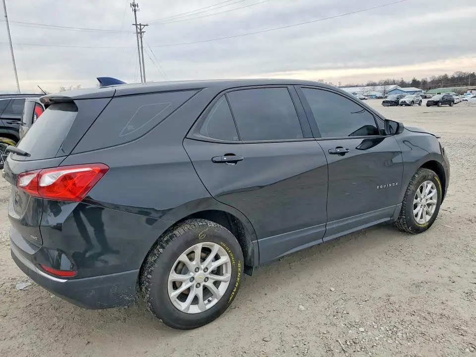 2018 CHEVROLET EQUINOX LS  