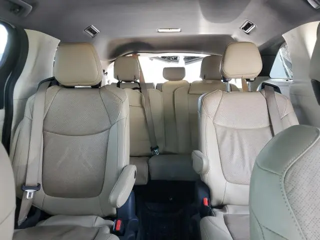 2024 TOYOTA SIENNA LIMITED  