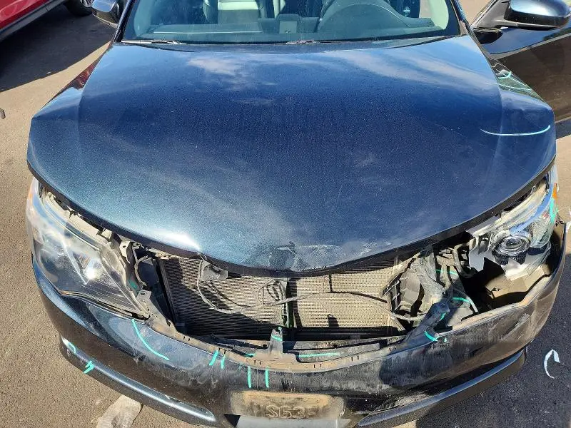 2012 TOYOTA CAMRY SE V6  
