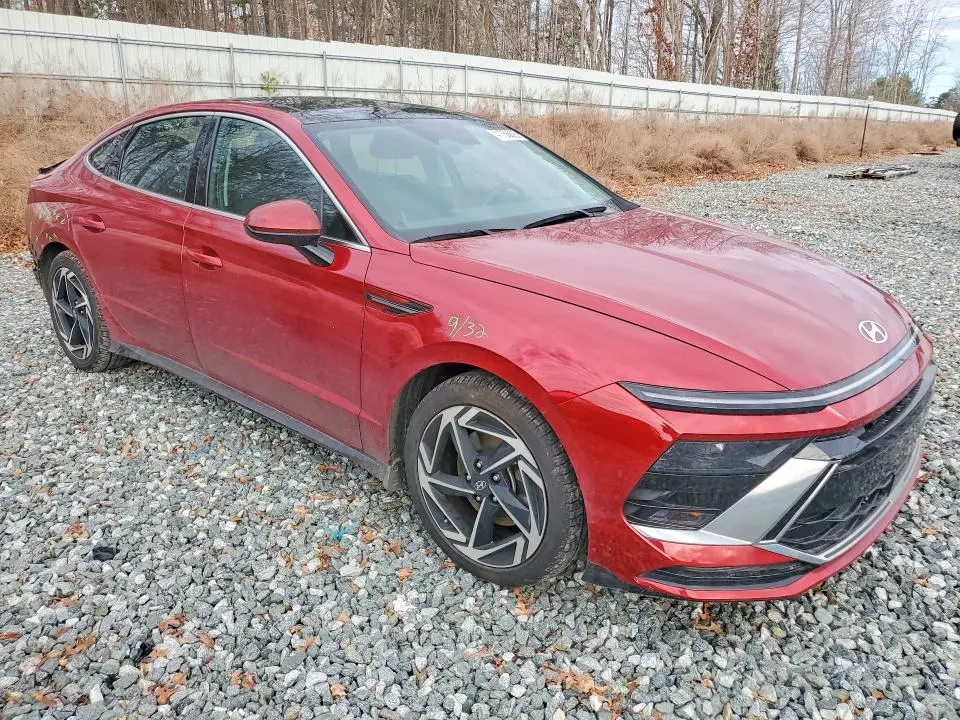 2024 HYUNDAI SONATA SEL  