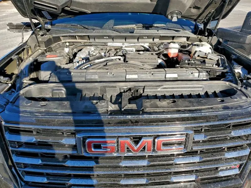 2025 GMC SIERRA K2500 AT4  