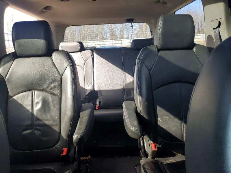 2012 GMC ACADIA SLT-1  