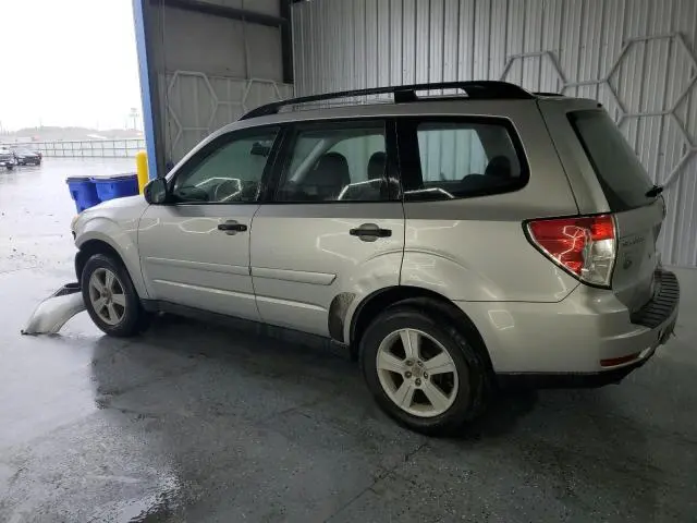 2010 SUBARU FORESTER XS  