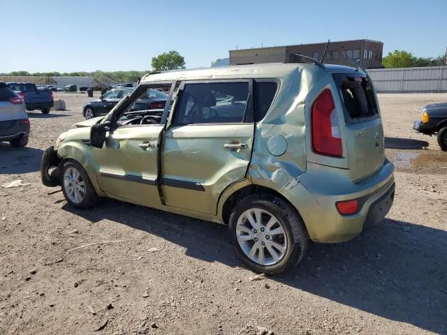 2013 KIA SOUL +  