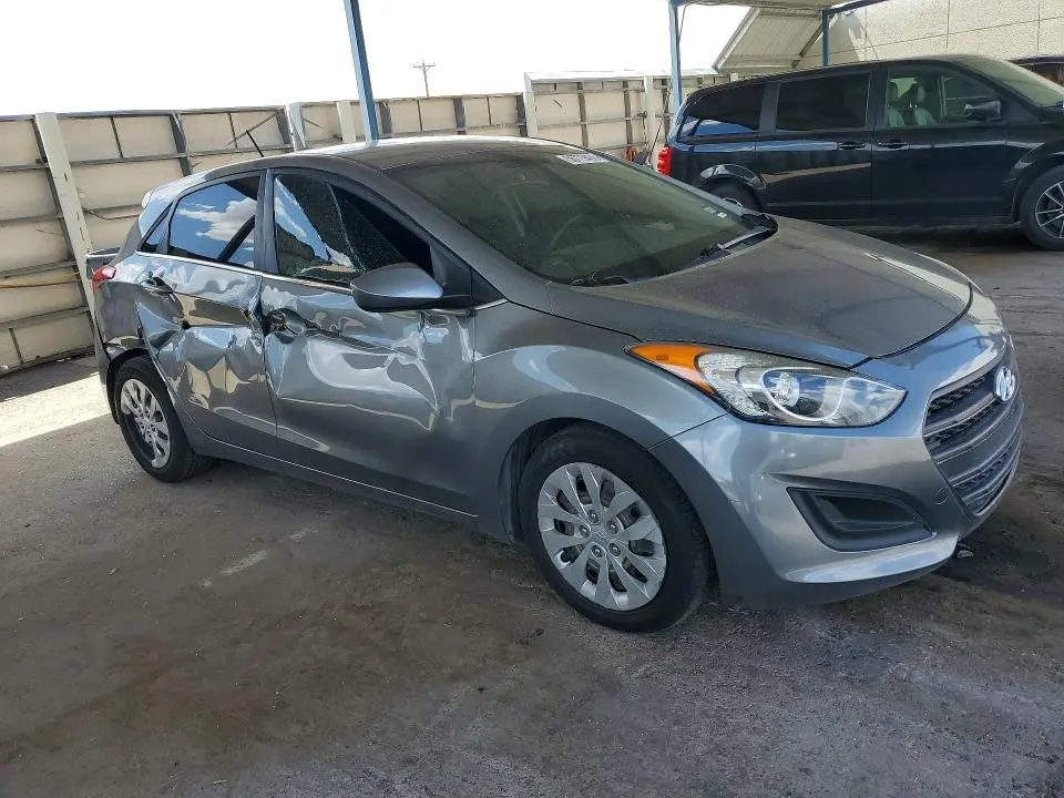 2017 HYUNDAI ELANTRA GT BASE  