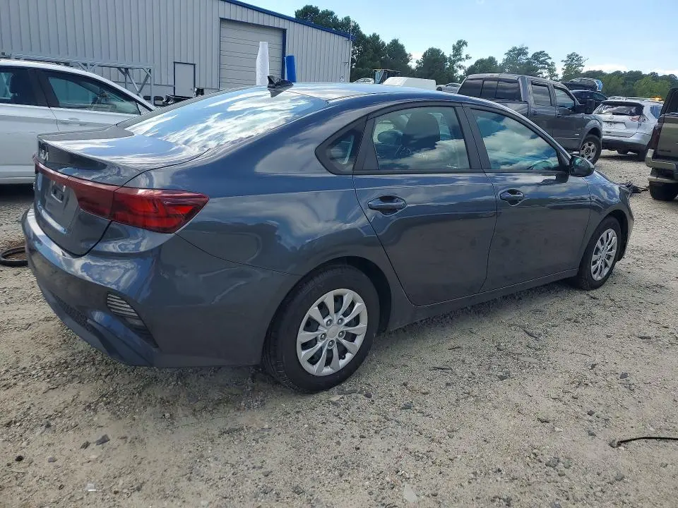 2024 KIA FORTE LX  