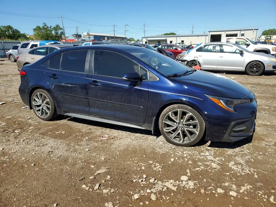 2020 TOYOTA COROLLA SE  