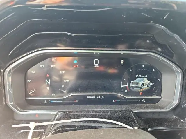 2025 GMC SIERRA K1500 SLT  
