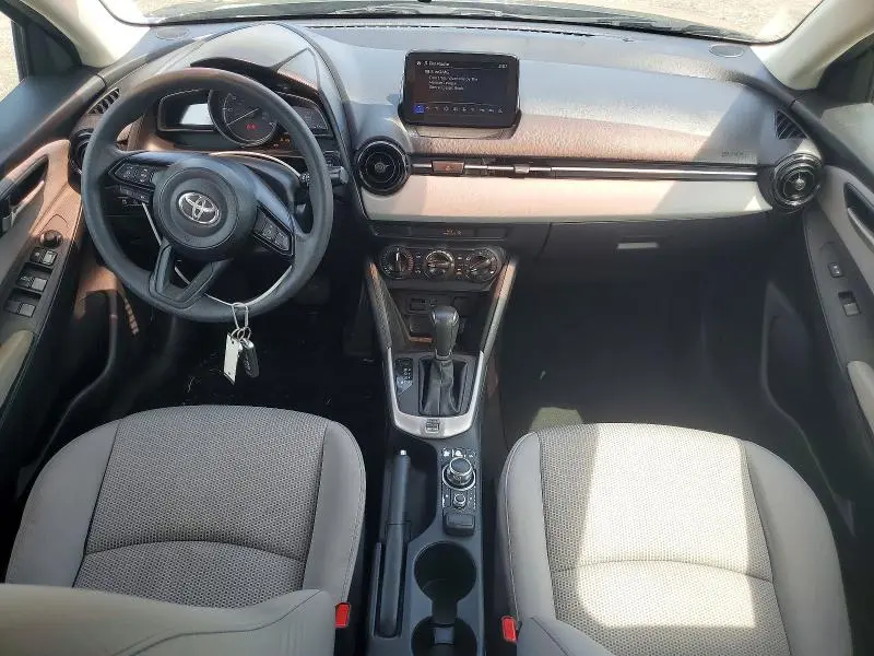 2019 TOYOTA YARIS L  