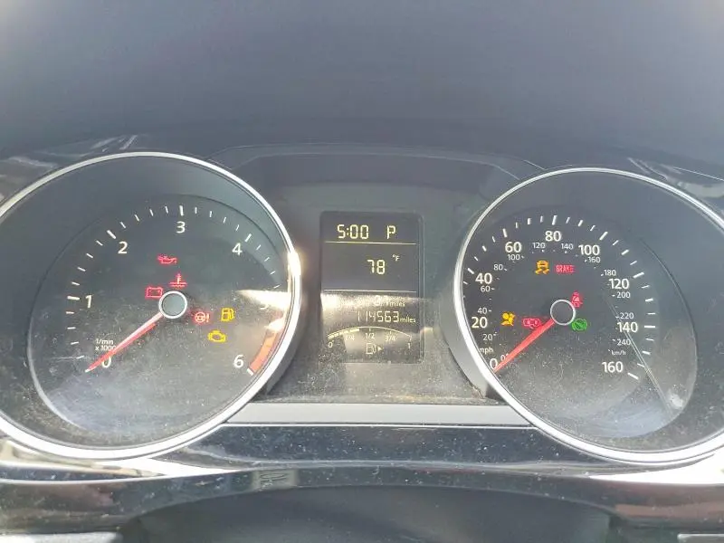 2015 VOLKSWAGEN JETTA TDI  