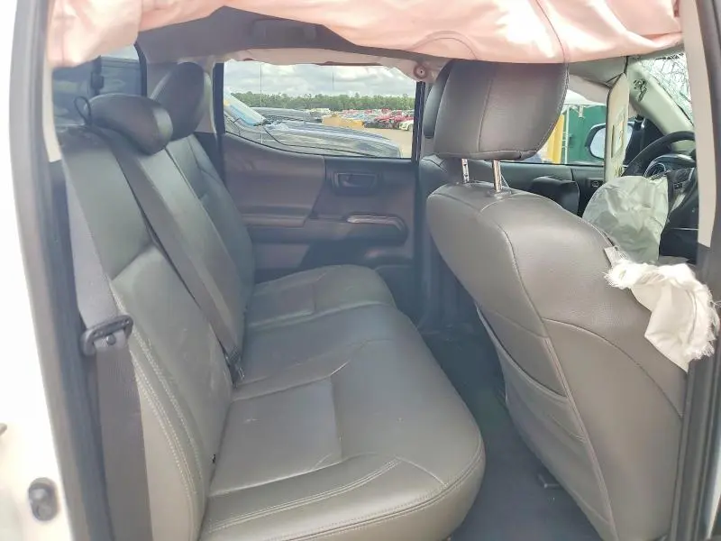 2016 TOYOTA TACOMA SR5 V6  