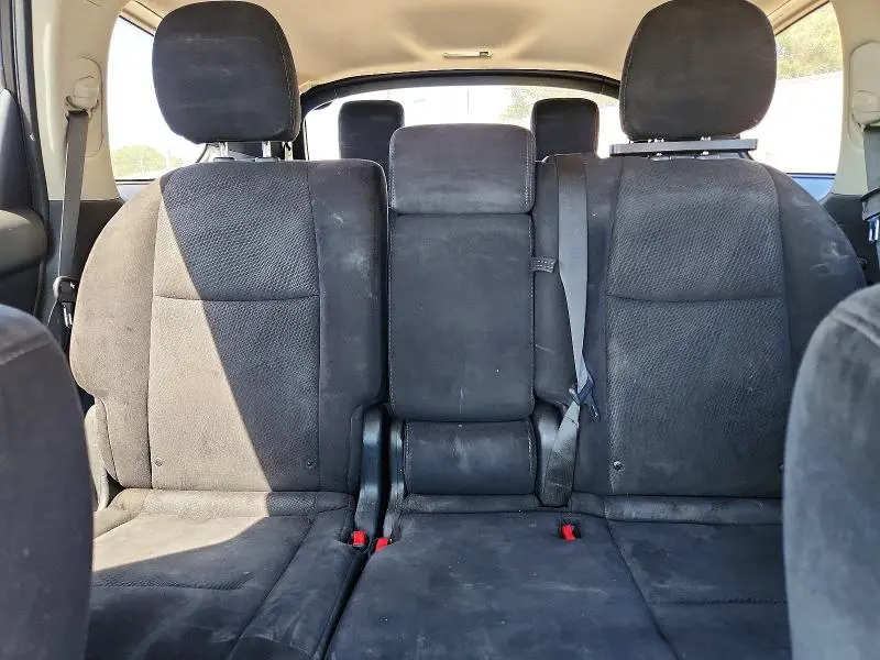 2015 NISSAN PATHFINDER SV  