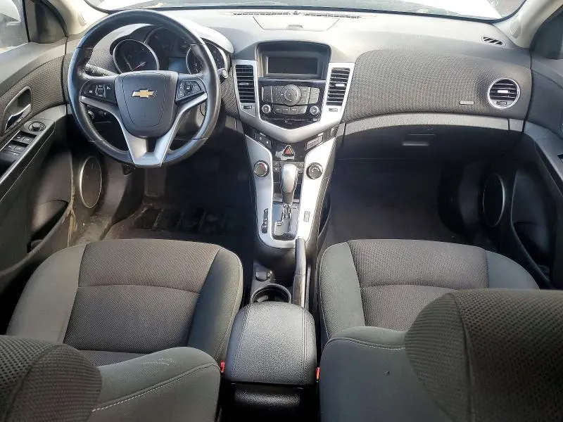 2012 CHEVROLET CRUZE LT  