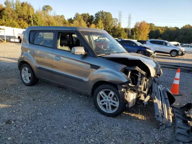 2010 KIA SOUL +  