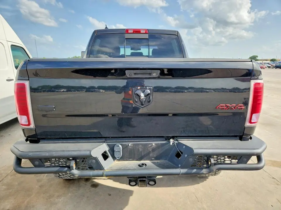 2017 RAM 1500 LARAMIE  