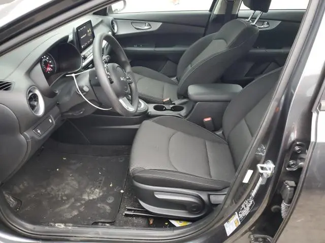 2024 KIA FORTE LX  