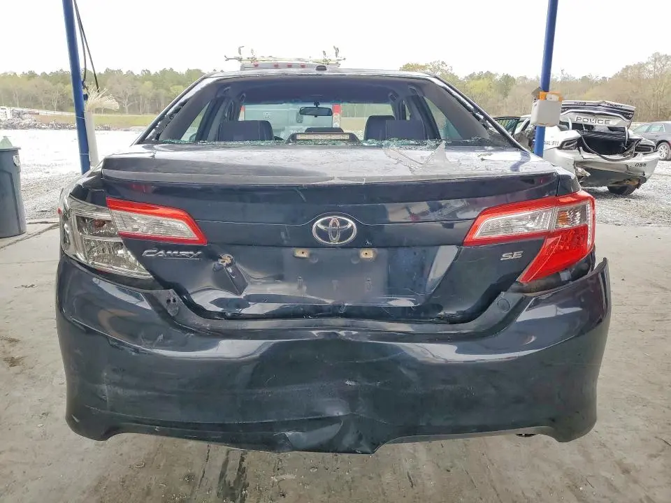 2012 TOYOTA CAMRY SE  