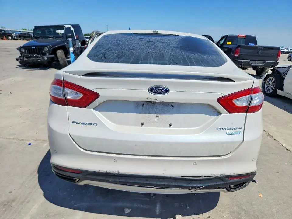 2016 FORD FUSION TITANIUM  