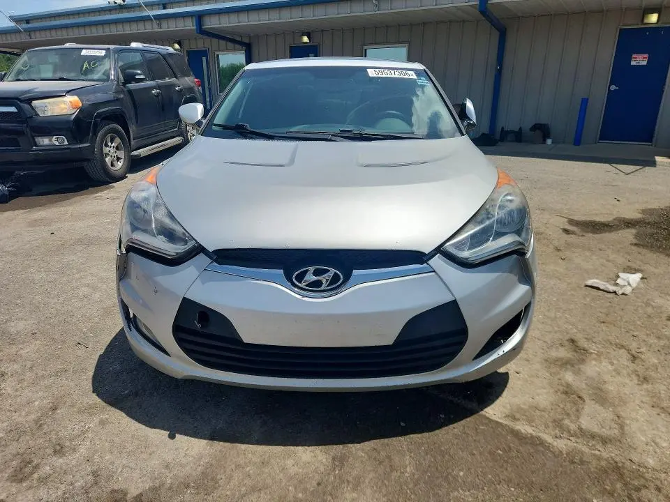 2013 HYUNDAI VELOSTER BASE  