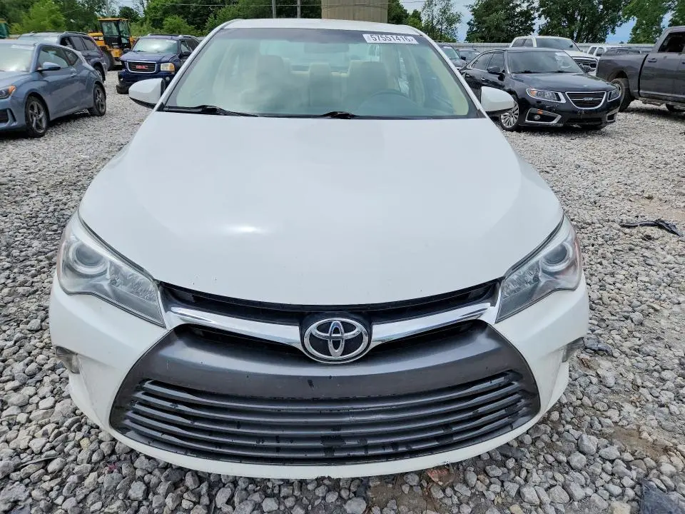 2015 TOYOTA CAMRY LE  