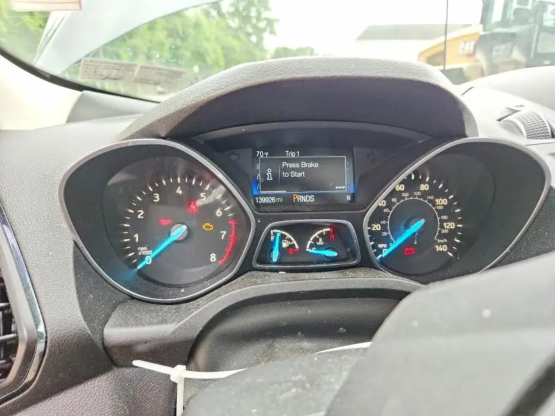 2019 FORD ESCAPE TITANIUM  