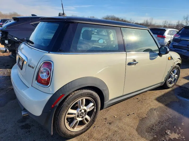 2012 MINI COOPER   