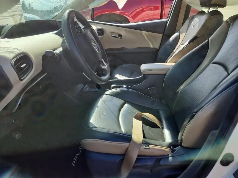 2016 TOYOTA PRIUS TWO  