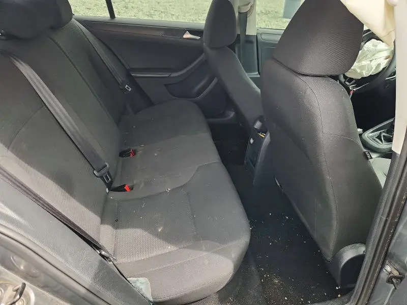 2015 VOLKSWAGEN JETTA BASE  