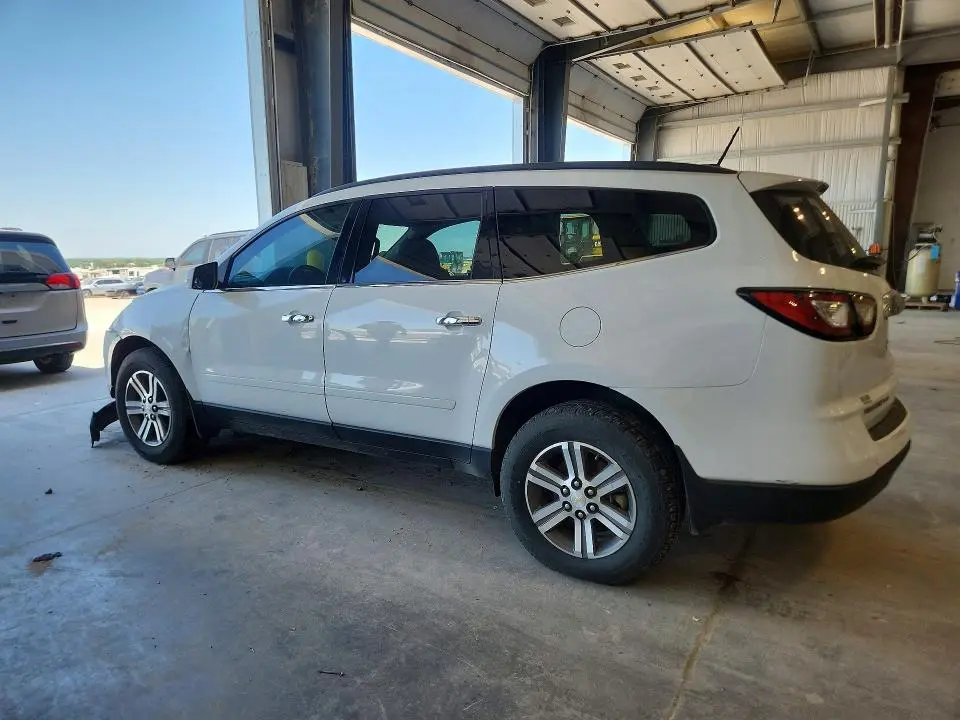 2017 CHEVROLET TRAVERSE LT  