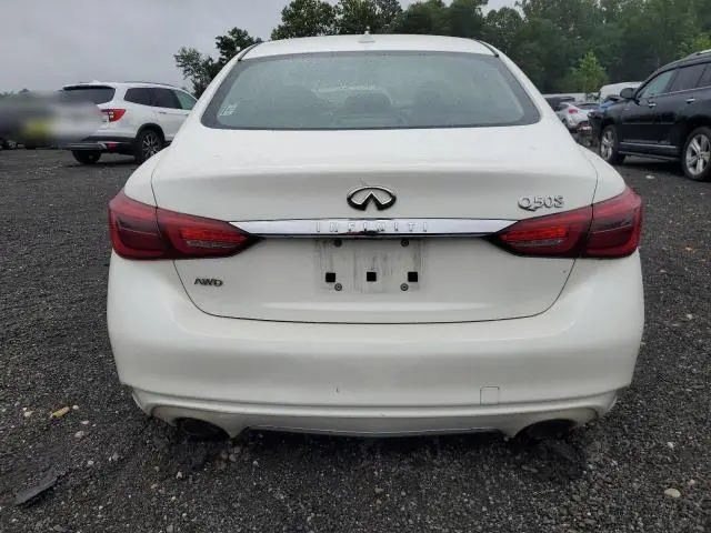 2018 INFINITI Q50 LUXE  