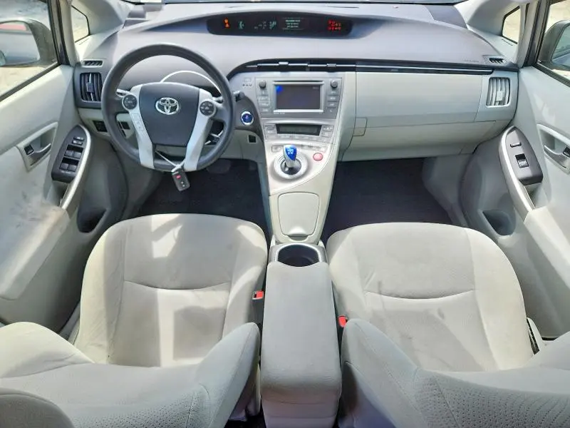 2015 TOYOTA PRIUS THREE  