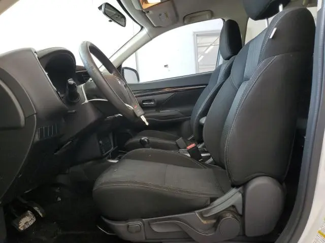 2020 MITSUBISHI OUTLANDER ES  