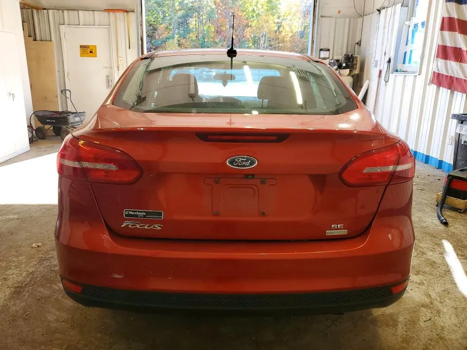 2018 FORD FOCUS SE  