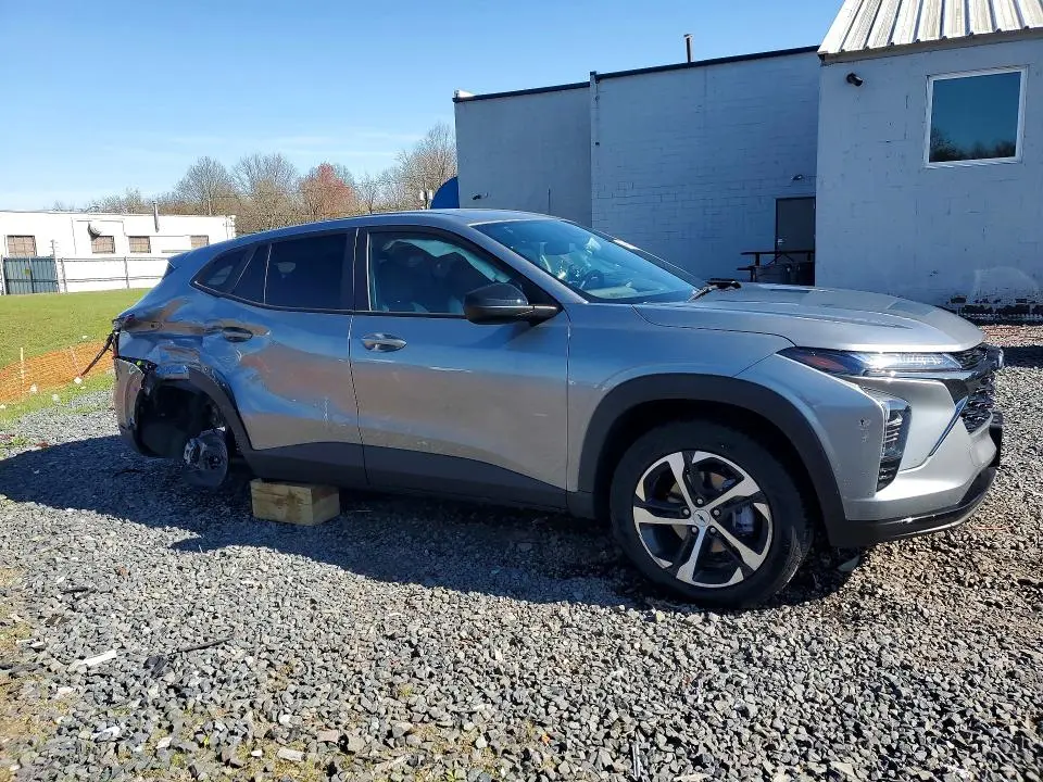 2025 CHEVROLET TRAX 1RS  