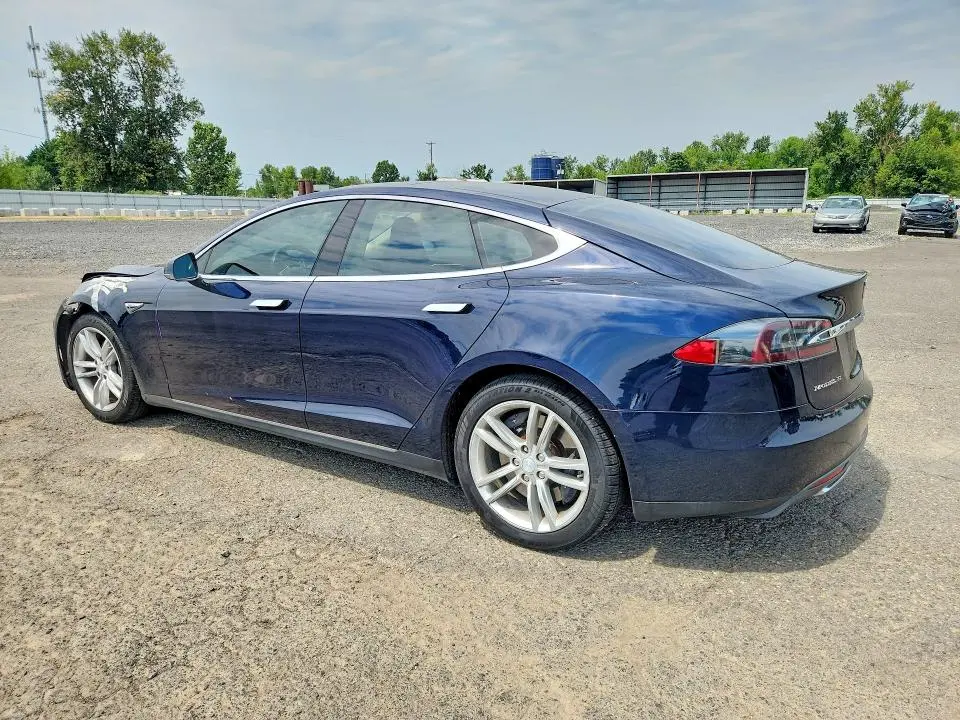 2013 TESLA MODEL S   