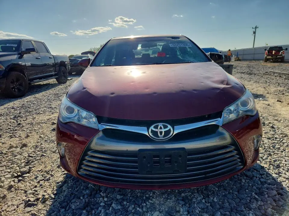 2015 TOYOTA CAMRY LE  