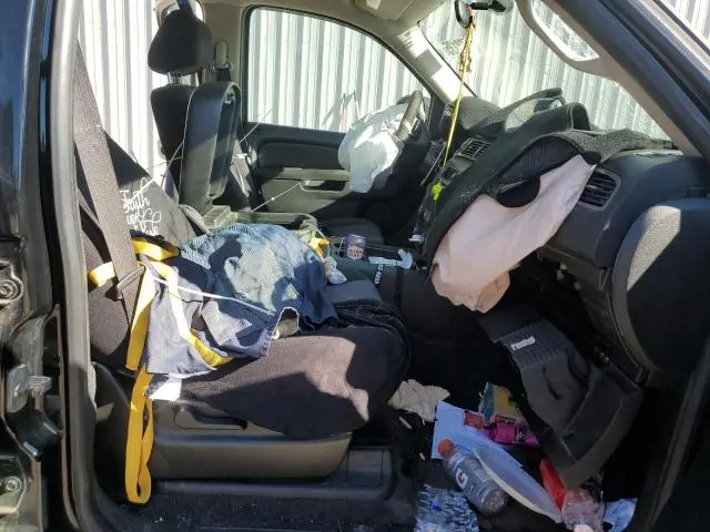 2010 CHEVROLET TAHOE C1500 LS  