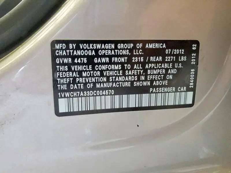 2013 VOLKSWAGEN PASSAT SEL  