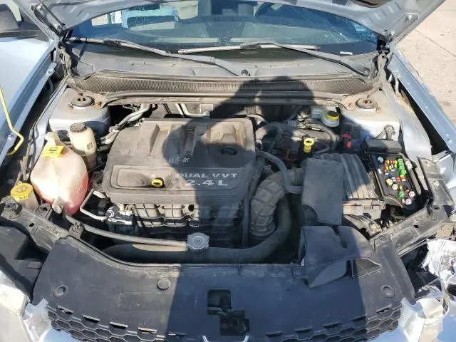 2013 DODGE AVENGER SE