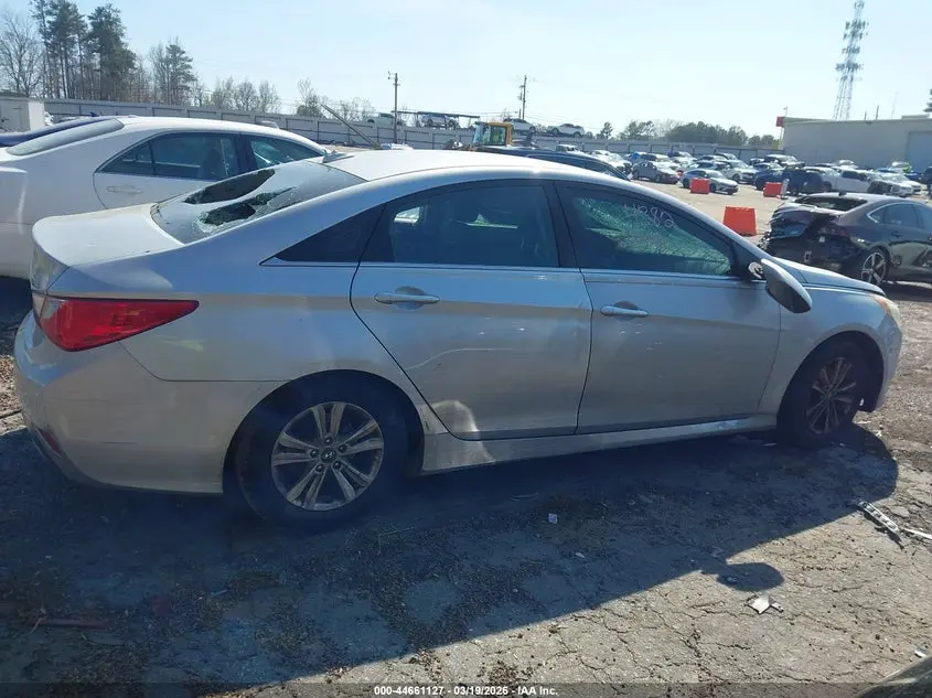 2014 HYUNDAI SONATA GLS