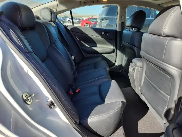 2013 NISSAN MAXIMA S  