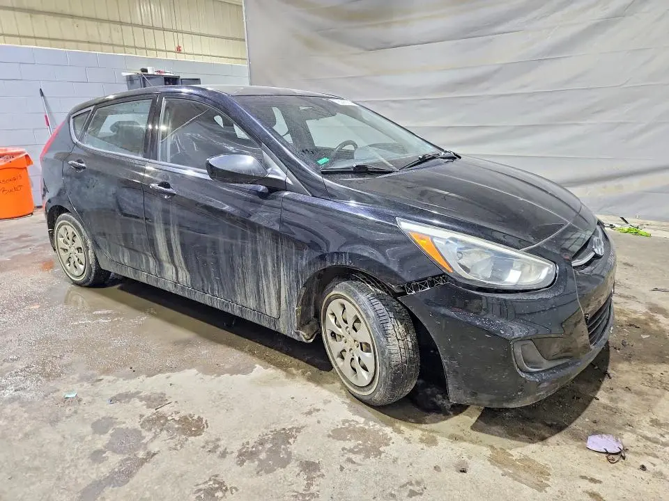 2015 HYUNDAI ACCENT   