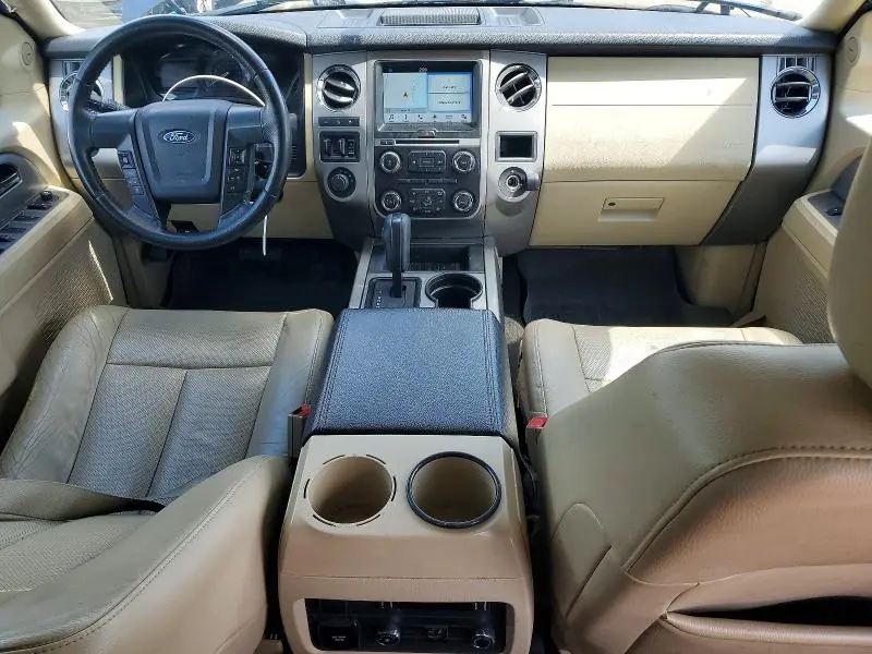 2017 FORD EXPEDITION EL XLT  