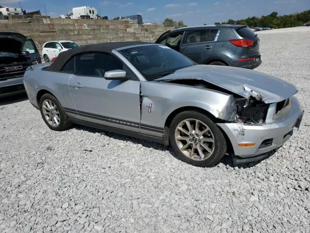 2011 FORD MUSTANG
