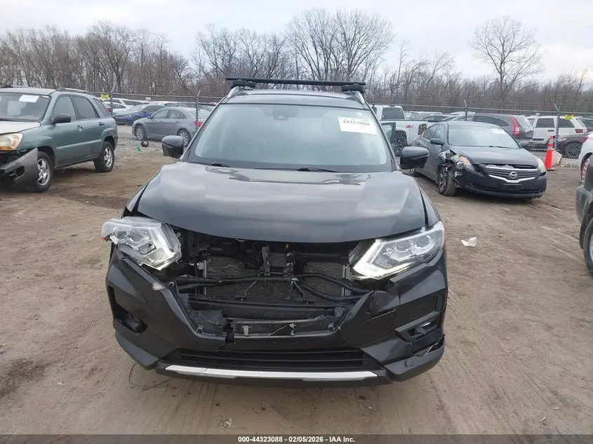 2019 NISSAN ROGUE SL