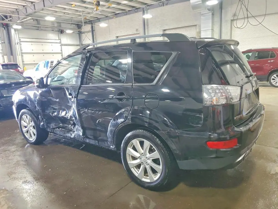 2012 MITSUBISHI OUTLANDER SE  