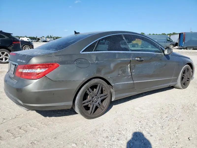 2010 MERCEDES-BENZ E 550  