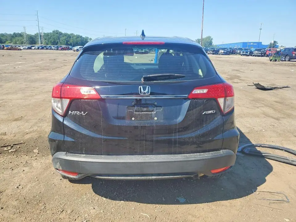 2019 HONDA HR-V LX  