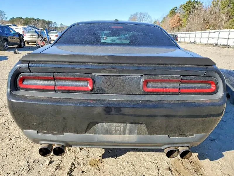 2016 DODGE CHALLENGER SXT  
